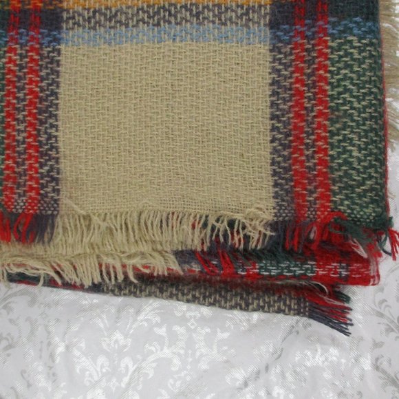 MODCLOTH Red Square Scarf - Picture 8 of 11